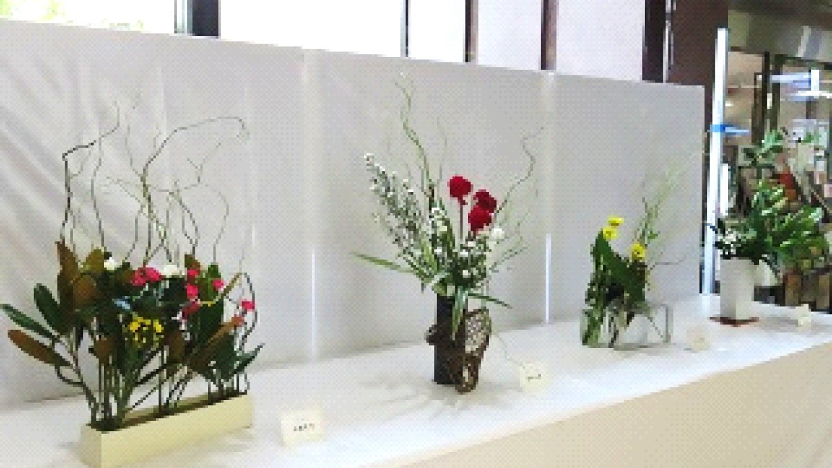 四季の花々展「夏空」